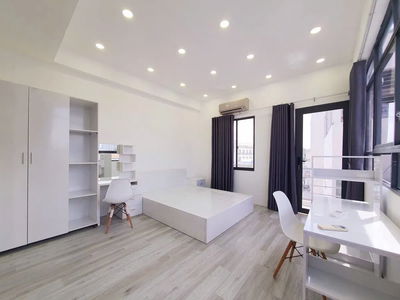 Gehäuse In Hanoi, Vietnam  Gehäuse In Hanoi, Vietnam