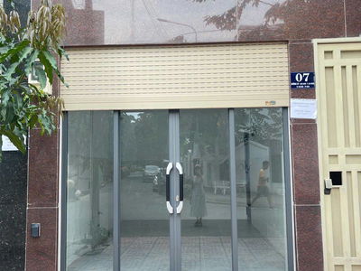 Gehäuse In Ha GJong, Vietnam Gehäuse In Ha GJong, Vietnam