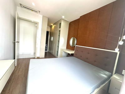 Sunrise Riverside, Vietnam  Sunrise Riverside, Vietnam