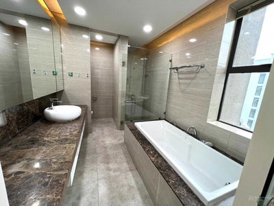 Dolphin Plaza, Vietnam Dolphin Plaza, Vietnam