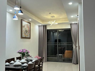 SaiGon Riverside, Vietnam  SaiGon Riverside, Vietnam