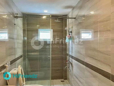 Gehäuse In Nha Be, Vietnam Gehäuse In Nha Be, Vietnam