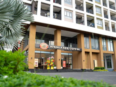 The East Gate, Vietnam The East Gate, Vietnam