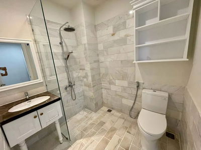 Housing in Ho Chi Minh City, Vietnam Housing in Ho Chi Minh City, Vietnam