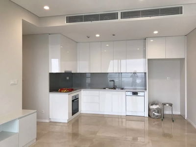 Diamond Island, Vietnam Diamond Island, Vietnam