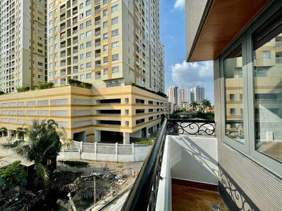 Housing in Ho Chi Minh City, Vietnam Housing in Ho Chi Minh City, Vietnam