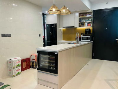 Happy in Vista, Vietnam Happy in Vista, Vietnam