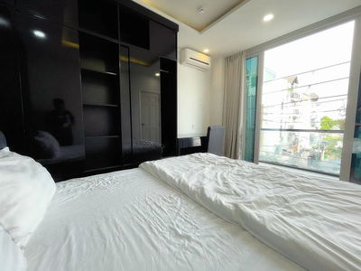 Housing in Ho Chi Minh City, Vietnam  Housing in Ho Chi Minh City, Vietnam