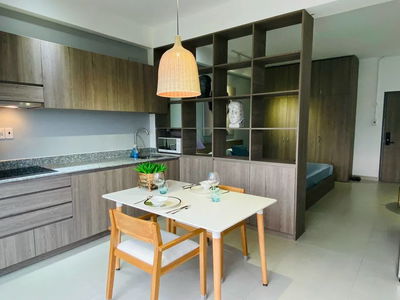 Gehäuse In Nha Be, Vietnam  Gehäuse In Nha Be, Vietnam