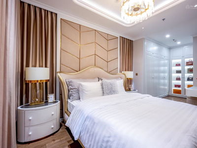 Hoang Thanh Pearl, Vietnam Hoang Thanh Pearl, Vietnam