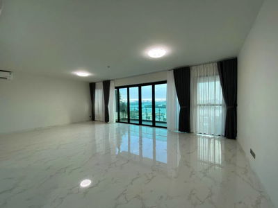 Happy In View, Vietnam Happy In View, Vietnam