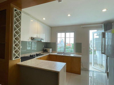 Housing in Ho Chi Minh City, Vietnam Housing in Ho Chi Minh City, Vietnam