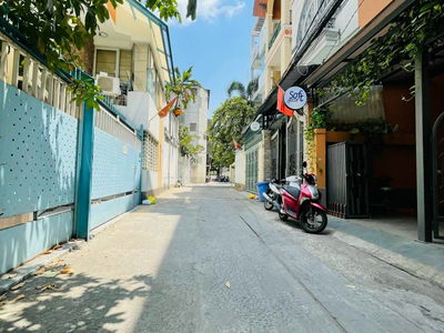 Housing in Ho Chi Minh City, Vietnam Housing in Ho Chi Minh City, Vietnam