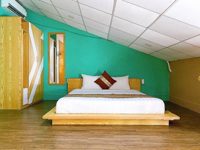 Hung Gia, Vietnam  Hung Gia, Vietnam