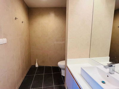 Azura, Vietnam Azura, Vietnam