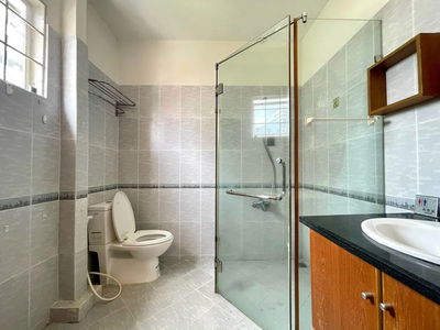 Housing in Ho Chi Minh City, Vietnam Housing in Ho Chi Minh City, Vietnam