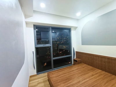 Urban Hill, Vietnam Urban Hill, Vietnam