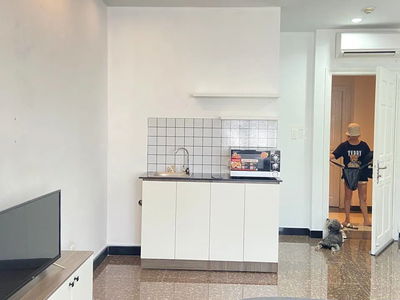 Housing in Hanoi, Vietnam  Housing in Hanoi, Vietnam