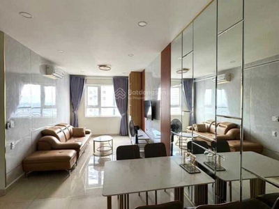 Topaz Elite, Vietnam Topaz Elite, Vietnam