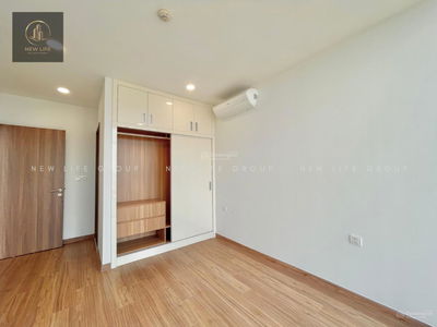 River Gate, Vietnam River Gate, Vietnam