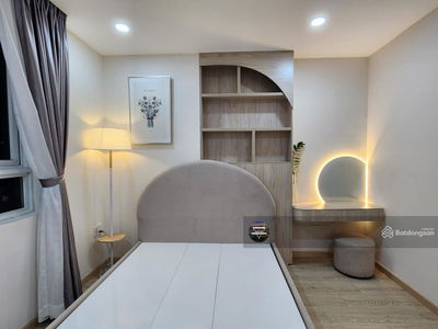 Him Lam Cho Lon, Vietnam Him Lam Cho Lon, Vietnam