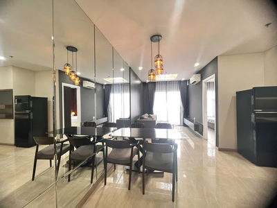 Monarchy building, Vietnam Monarchy building, Vietnam