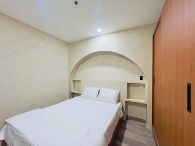 Monarchy building, Vietnam  Monarchy building, Vietnam