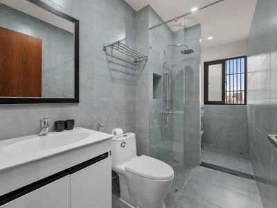 Gehäuse In Da Nang, Vietnam  Gehäuse In Da Nang, Vietnam