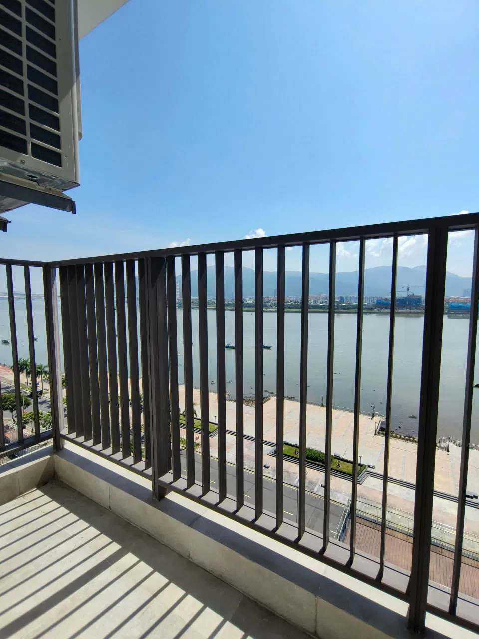 Sam Tower, Vietnam Sam Tower, Vietnam