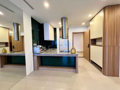 Sam Tower, Vietnam Sam Tower, Vietnam