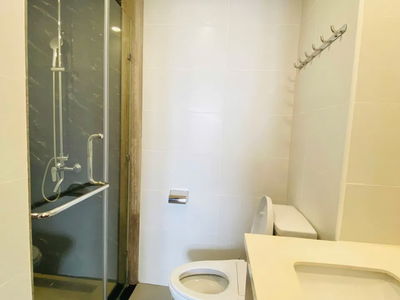 Hiyori Building, Vietnam Hiyori Building, Vietnam