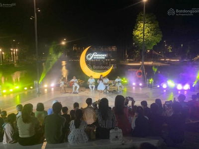 Moonlight 1, Vietnam Moonlight 1, Vietnam