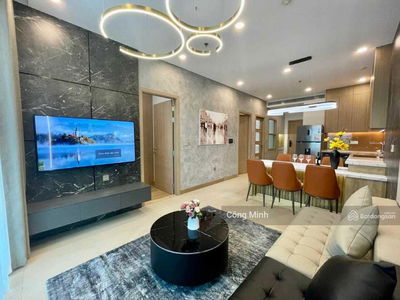 D'. Le Pont D’or - Hoang Cau, Vietnam D'. Le Pont D’or - Hoang Cau, Vietnam