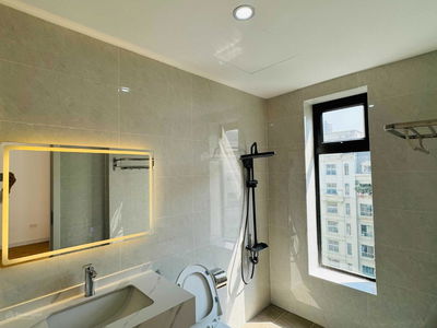 Thang Long Number One, Vietnam Thang Long Number One, Vietnam