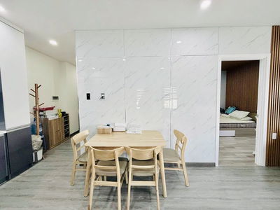 New Monarchy Building, Vietnam New Monarchy Building, Vietnam