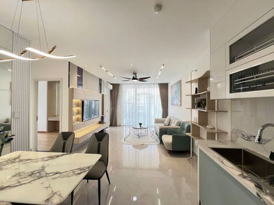 New Monarchy Building, Vietnam New Monarchy Building, Vietnam