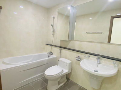 Blooming Tower, Vietnam Blooming Tower, Vietnam