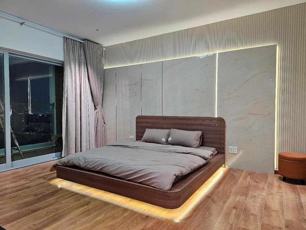 Blooming Tower Da Nang, Vietnam Blooming Tower Da Nang, Vietnam