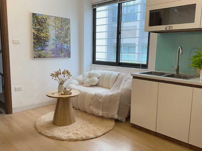 Phu Thuong Street, Vietnam Phu Thuong Street, Vietnam