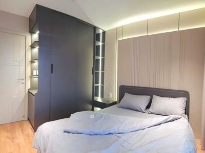 Blooming Tower, Vietnam  Blooming Tower, Vietnam