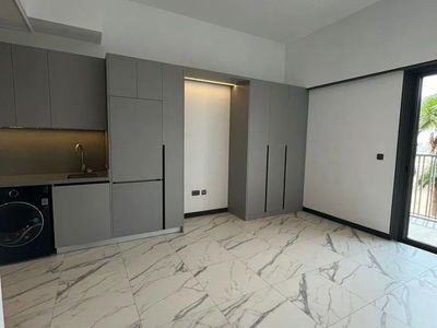 Mag Eye, United Arab Emirates  Mag Eye, United Arab Emirates