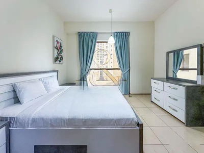 Жилье в Dubai, United Arab Emirates  Жилье в Dubai, United Arab Emirates