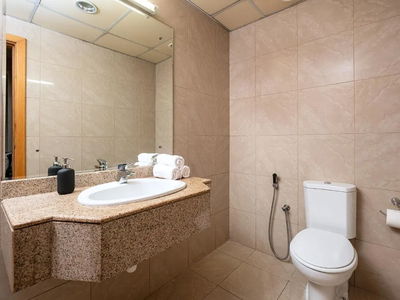 Housing in Dubai, United Arab Emirates  Housing in Dubai, United Arab Emirates