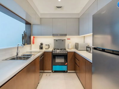 Creek Rise Tower 1, United Arab Emirates  Creek Rise Tower 1, United Arab Emirates
