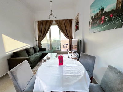 Жилье в Dubai, United Arab Emirates  Жилье в Dubai, United Arab Emirates