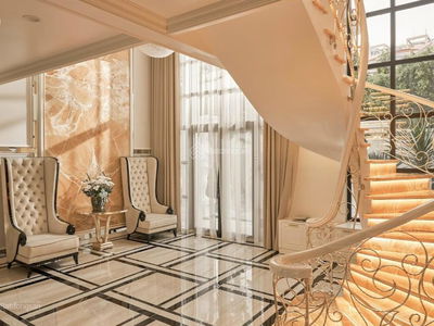 Sunrise City, Vietnam Sunrise City, Vietnam