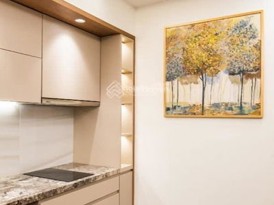 Ton That Tung Street, Vietnam Ton That Tung Street, Vietnam