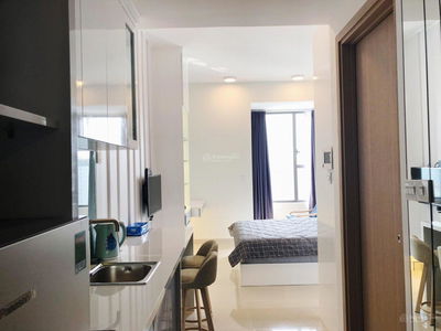 River Gate, Vietnam River Gate, Vietnam