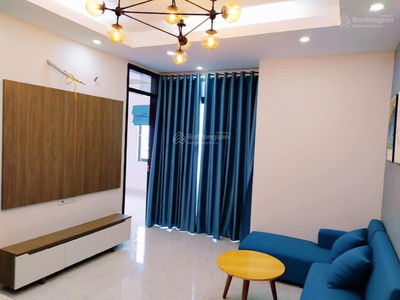 Pham Hung Street, Vietnam Pham Hung Street, Vietnam