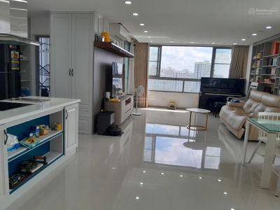 Green Valley, Vietnam Green Valley, Vietnam